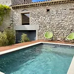 Pensionat La Bugadiere Salles-sous-Bois